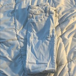 White Skinny jeans